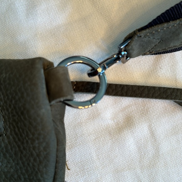 Hammitt Charles medium in Olive Natural EUC - Picture 6 of 6